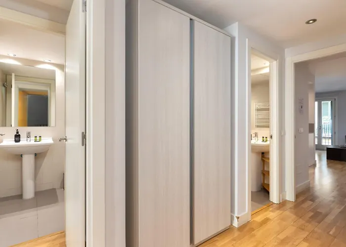 Flateli Nord Apartman Girona