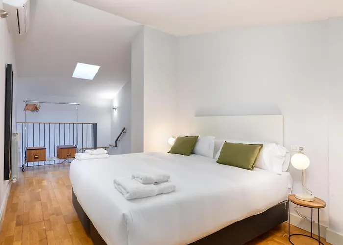 Flateli Nord Жирона